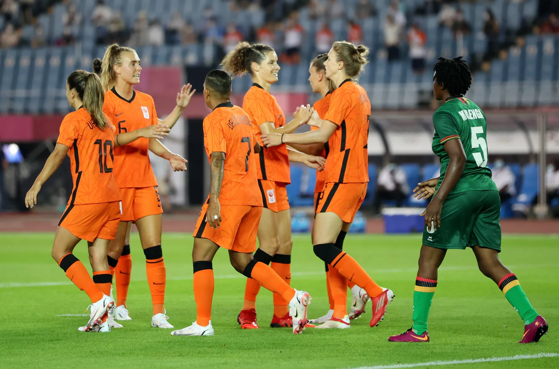 Game, set en match voor Oranje: Miedema breekt ieder record