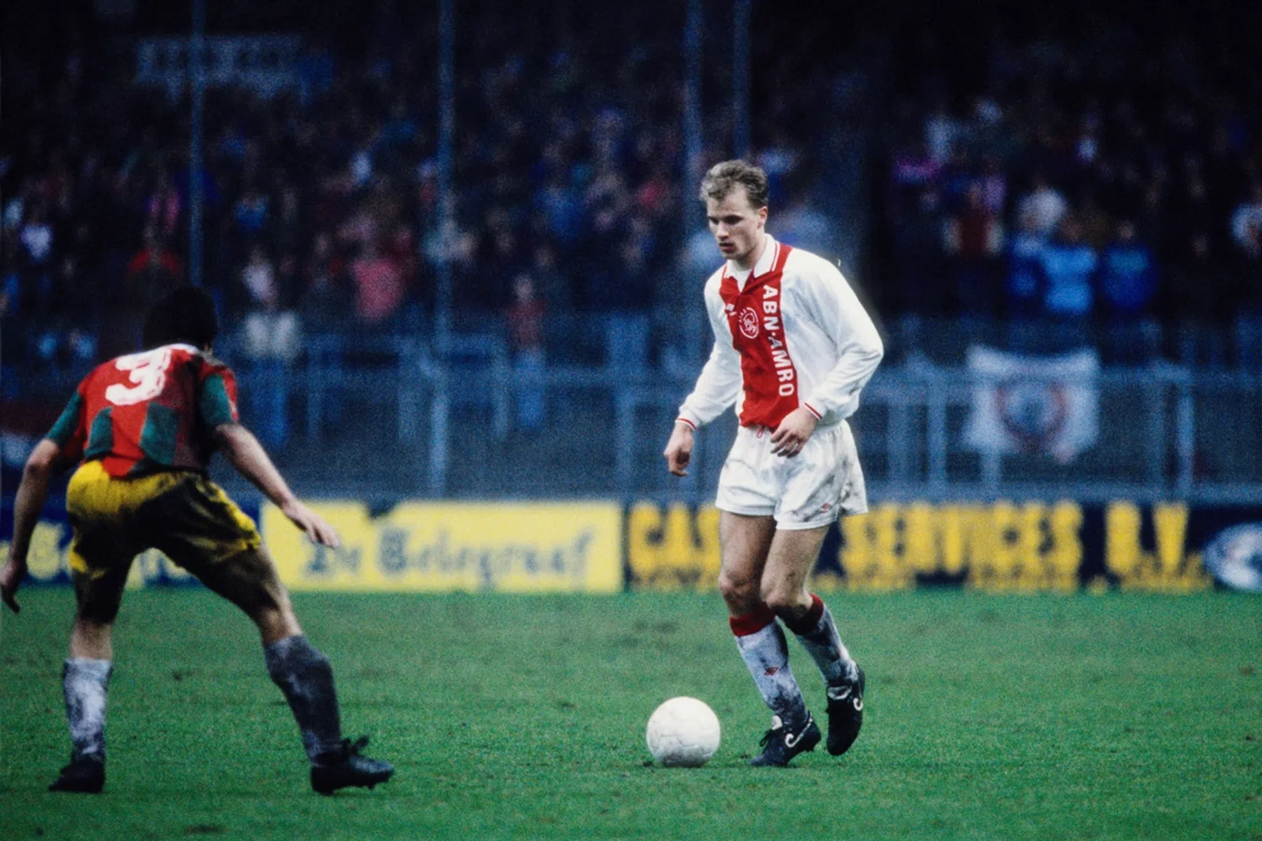Leve de schoonheid, leve het voetbal, leve Dennis Bergkamp!