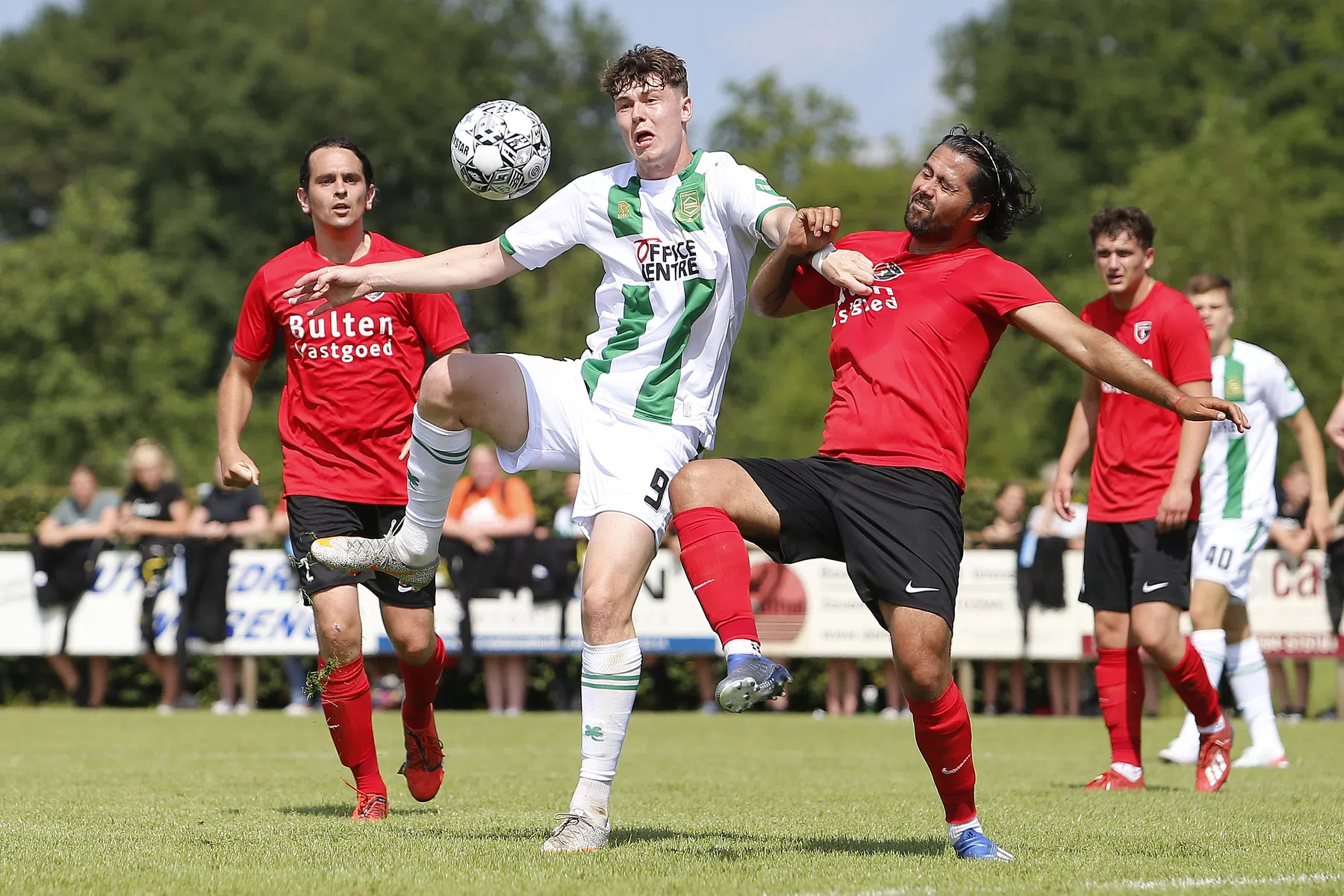Bij FC Groningen worden de kaarten voorin opnieuw geschud
