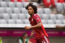 Thumbnail for article: Nagelsmann laat Zirkzee na wel heel ongelukkig moment maar even met rust