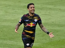 Thumbnail for article: De buitenlandse lessen van Kluivert: 'Ik moet af en toe mijn hoofd stoten'