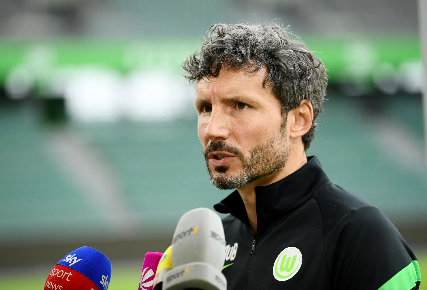 Van Bommel houdt de moed erin na volgende Wolfsburg-domper