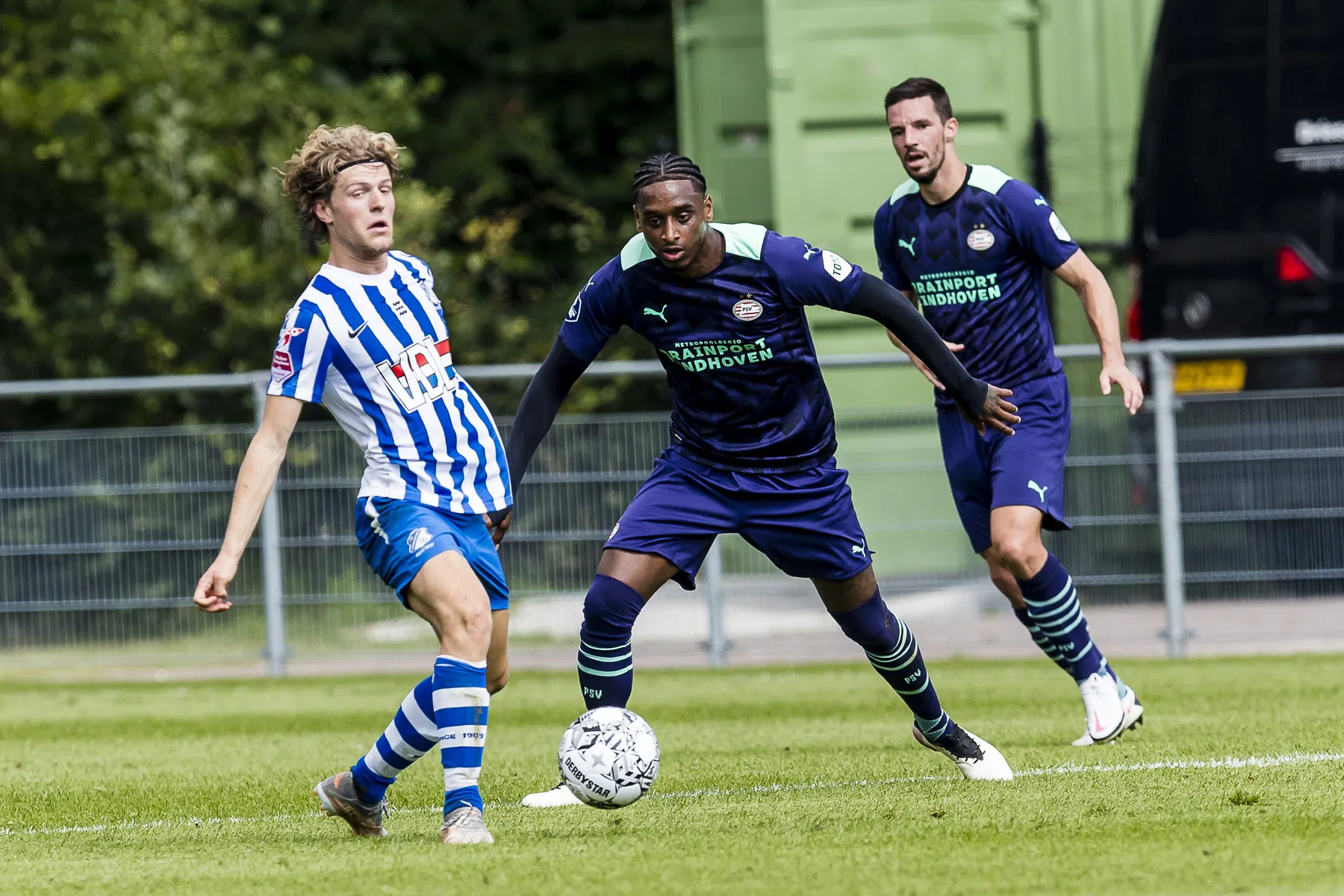 PSV traint met Rosario, zonder Ihattaren en Malen