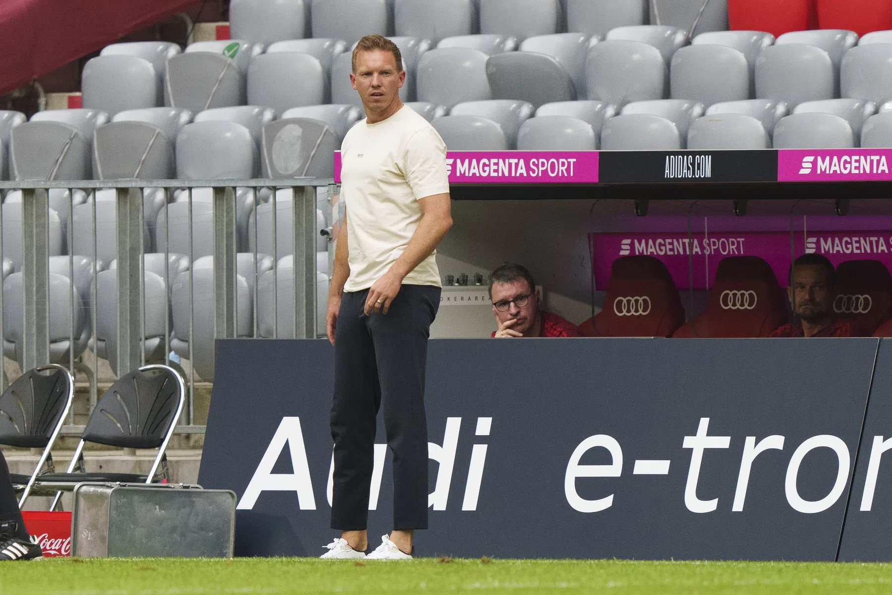 Heisa tijdens oefenduel met Ajax: fans maken Nagelsmann uit voor varken