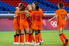 Thumbnail for article: Oranje Leeuwinnen naar kwartfinales door monsterscore tegen China