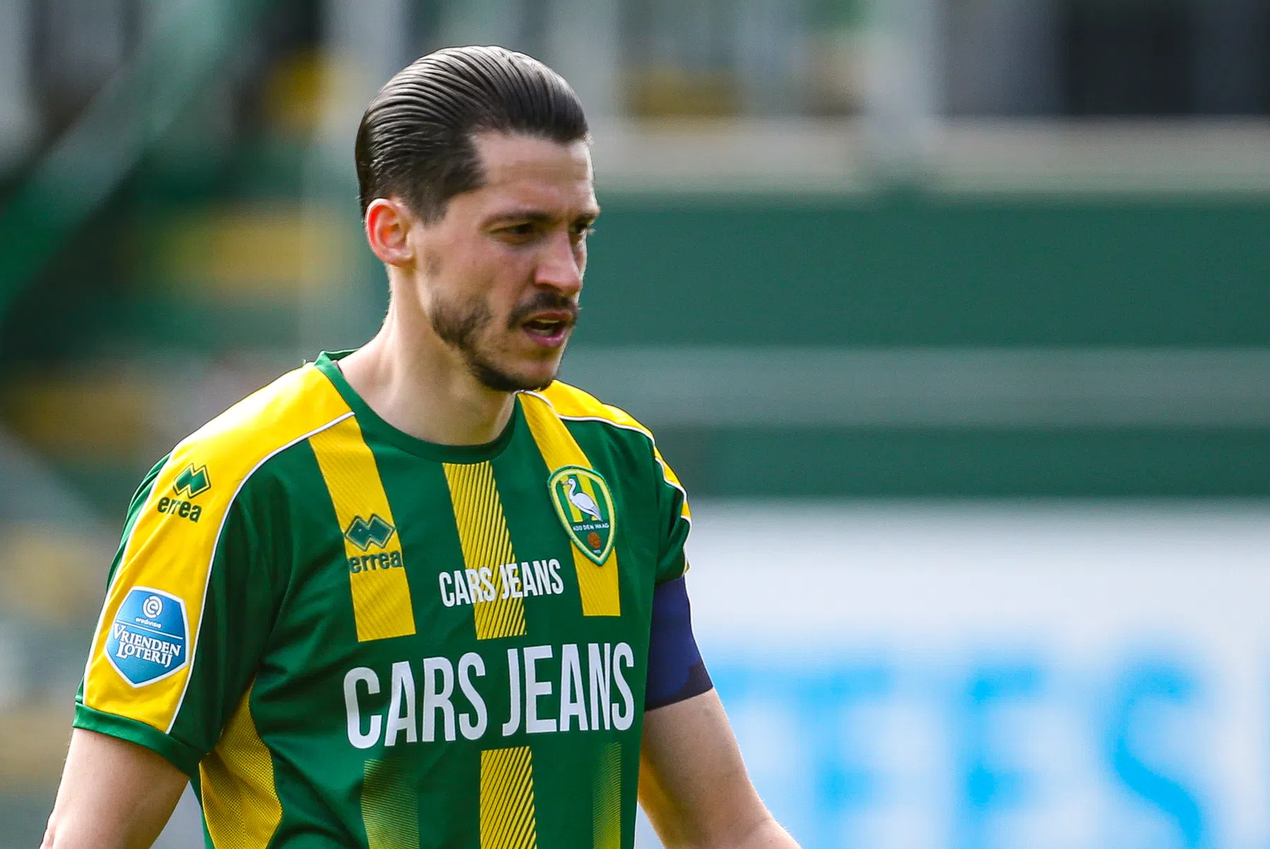 Vejinovic laat Nederland na degradatie met ADO weer achter zich