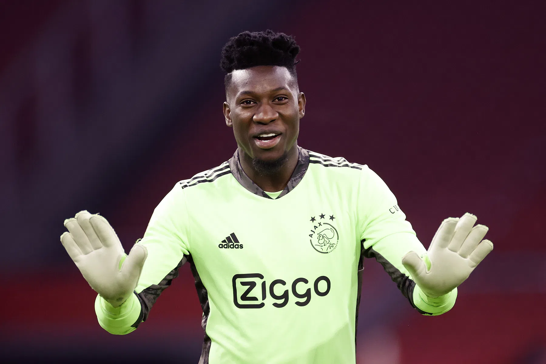Overmars geeft inkijkje in Onana-situatie: 'Een dramatisch dossier'