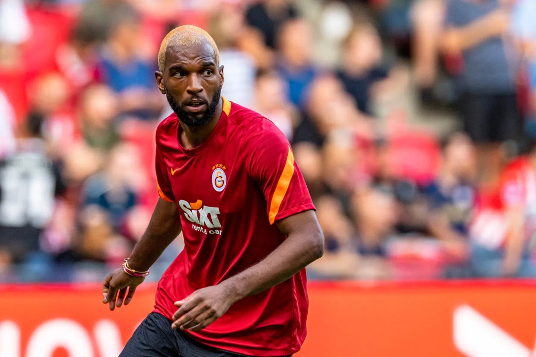 'Babel op de bank zetten een fout, dit Galatasaray mist een ster als Sneijder'