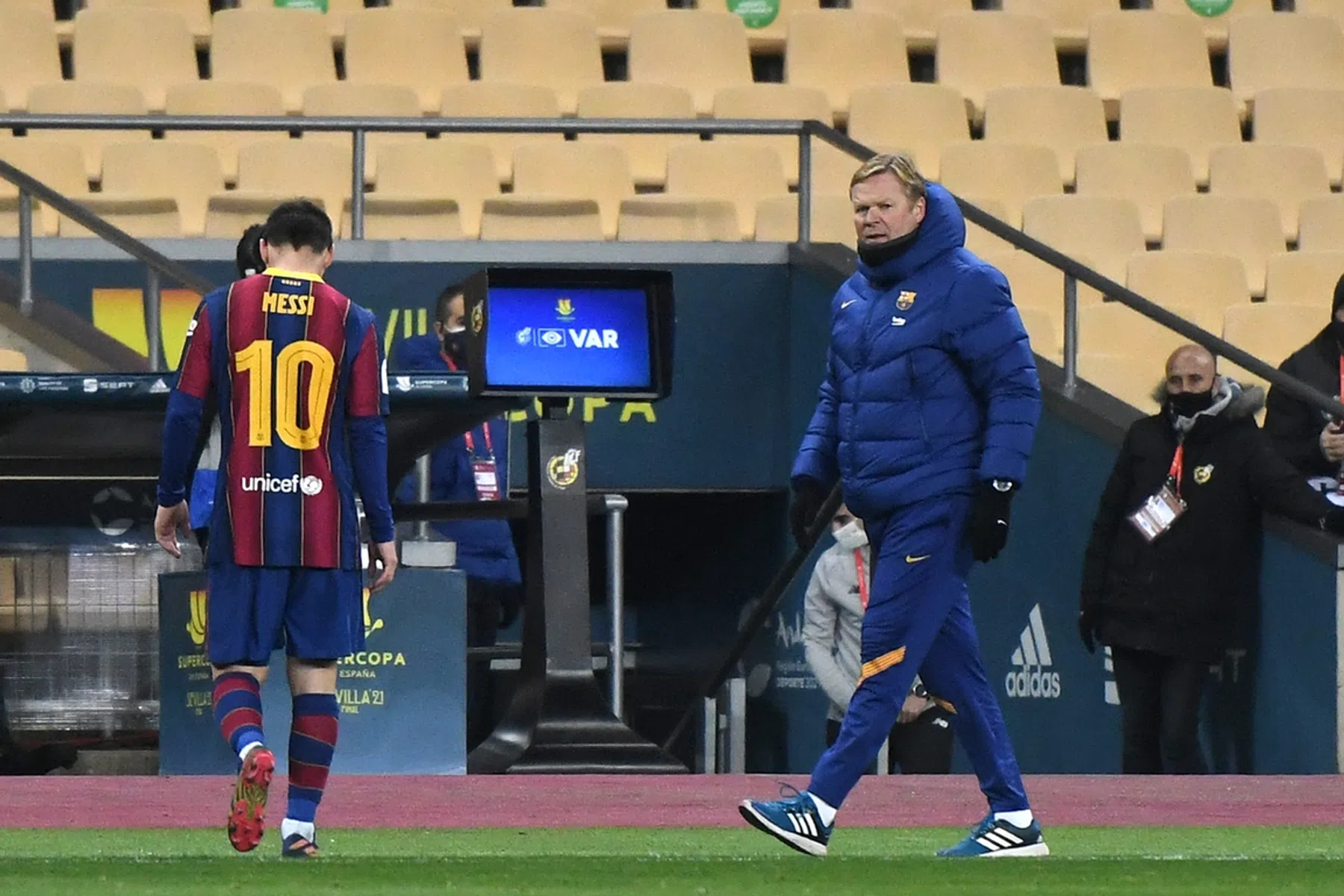 Koeman moet omgaan met vertrek Messi en krijgt complimenten