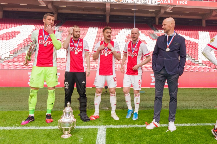 Ajax krijgt kans legendarisch PSV van zich af te schudden