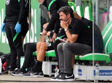 Thumbnail for article: Van Bommel ontsnapt mede dankzij Weghorst aan bekerblamage
