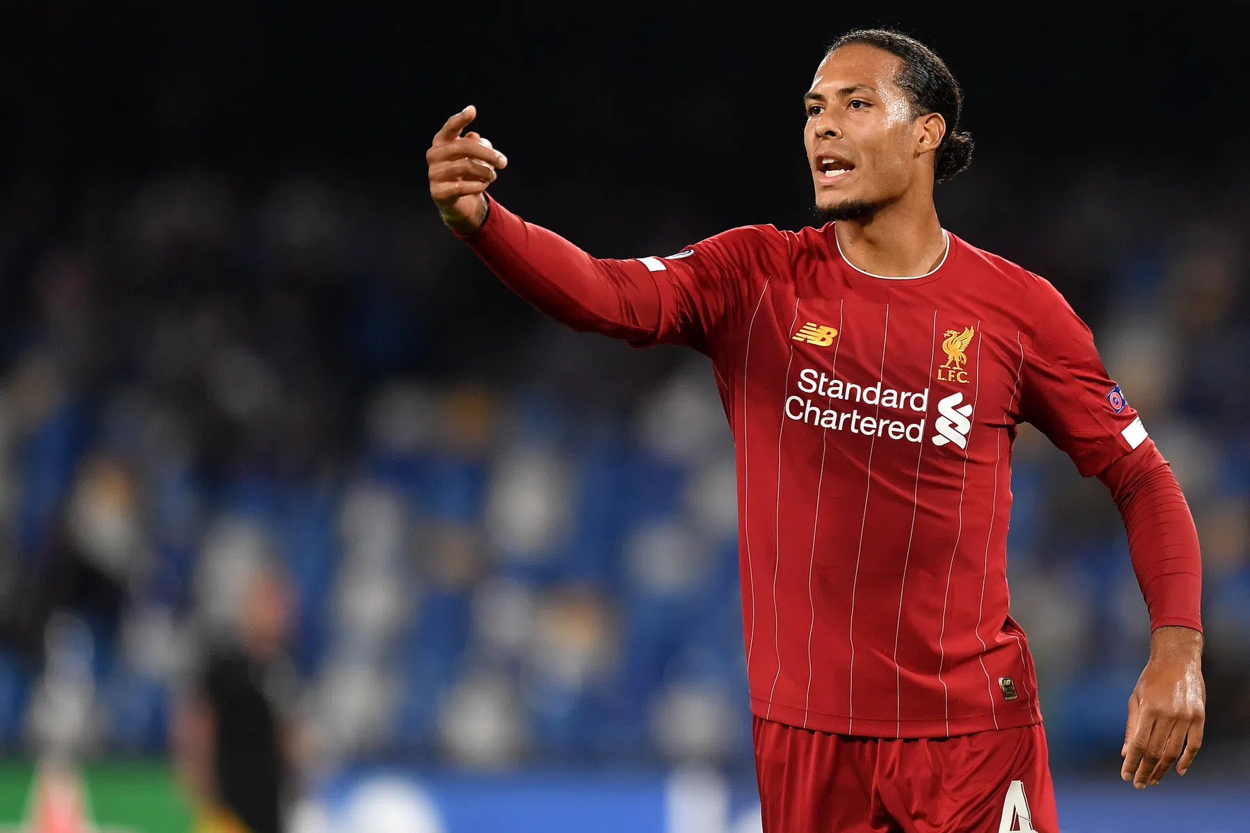 Van Dijk en Klopp genieten bij terugkeer fans op Anfield