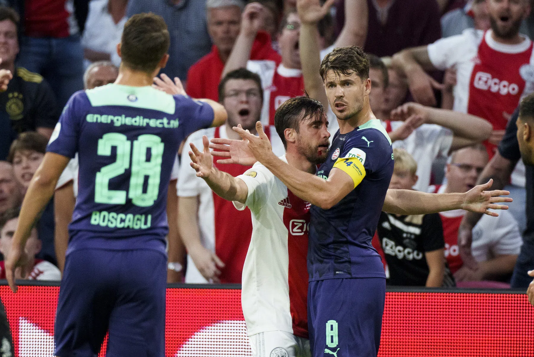 'De titelstrijd tussen PSV en Ajax wordt nu veel spannender'