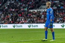 Thumbnail for article: 'Midtjylland moest tegen PSV met papier een samoeraizwaard tegenhouden'