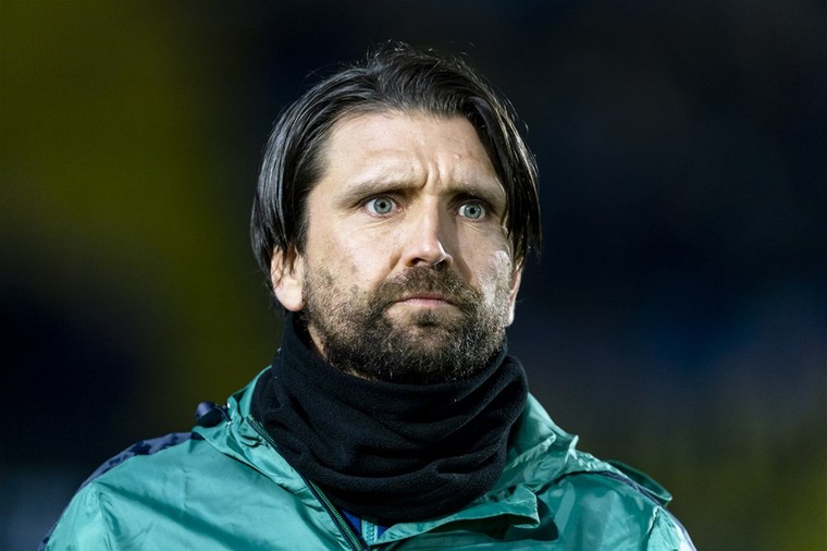 Nieuw hoofdstuk in soap Hyballa: trainer stapt per direct op bij Esbjerg