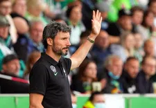 Thumbnail for article: 'Nerveuze' Van Bommel wil niet meer terugblikken op wisselfout