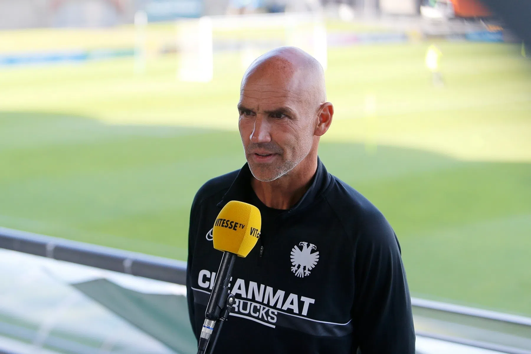 Gebrek aan ervaring breekt Vitesse bijna op: 'We hebben geluk gehad'