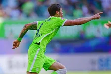 Thumbnail for article: Weghorst leidt Van Bommel bij Bundesliga-debuut naar benauwde zege