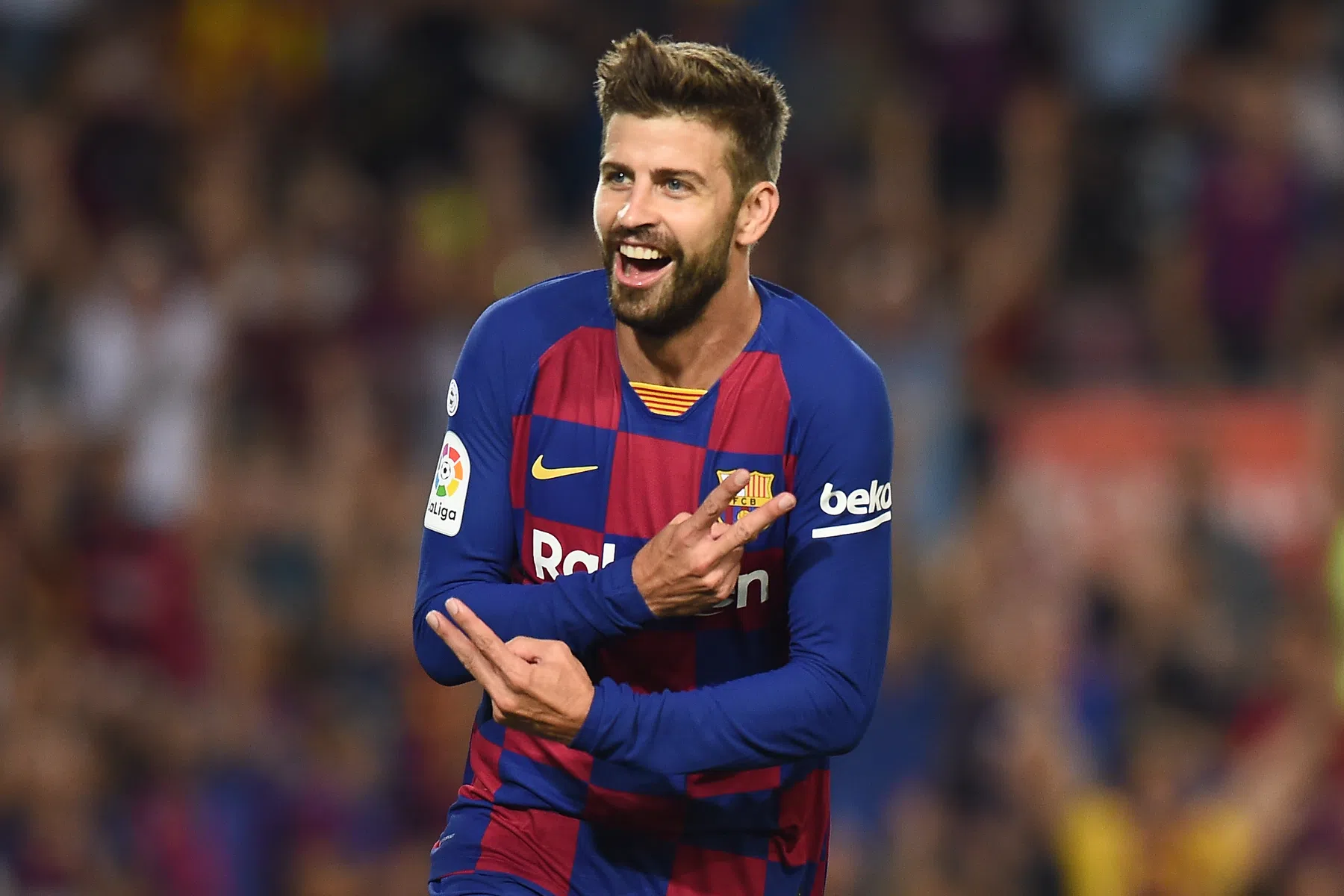 Memphis ingeschreven dankzij Piqué: 'Hij gaat bijna gratis spelen'