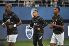 Thumbnail for article: PSG-supporters uiten ongenoegen over Mbappé voor duel met Strasbourg