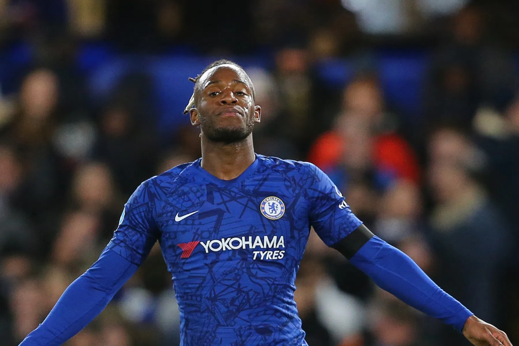 En weer vliegt The Batsman weg van Stamford Bridge