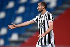 Thumbnail for article: VI-catwalk: Juventus presenteert opvallend derde tenue