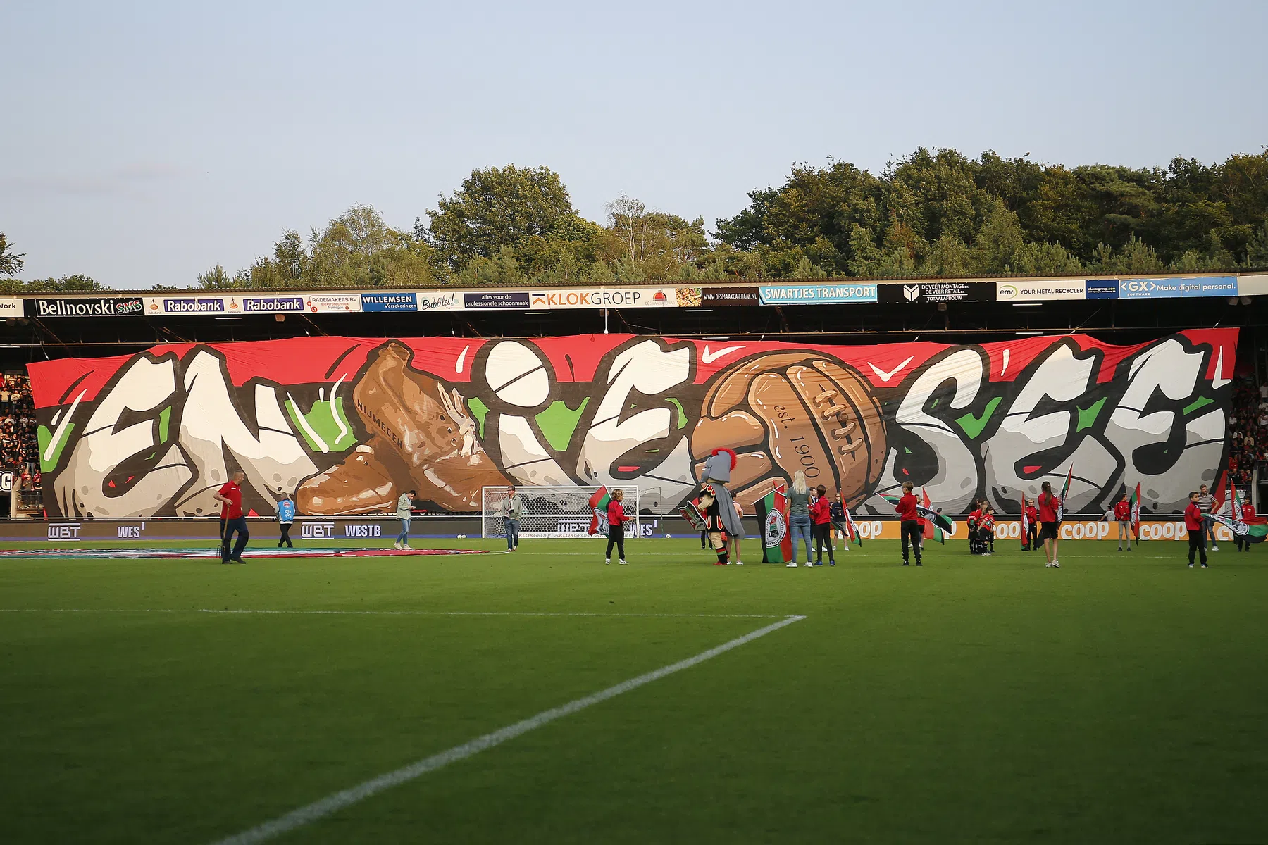 NEC nog niet helemaal klaar voor Eredivisie: buitenspeltechnologie werkt niet