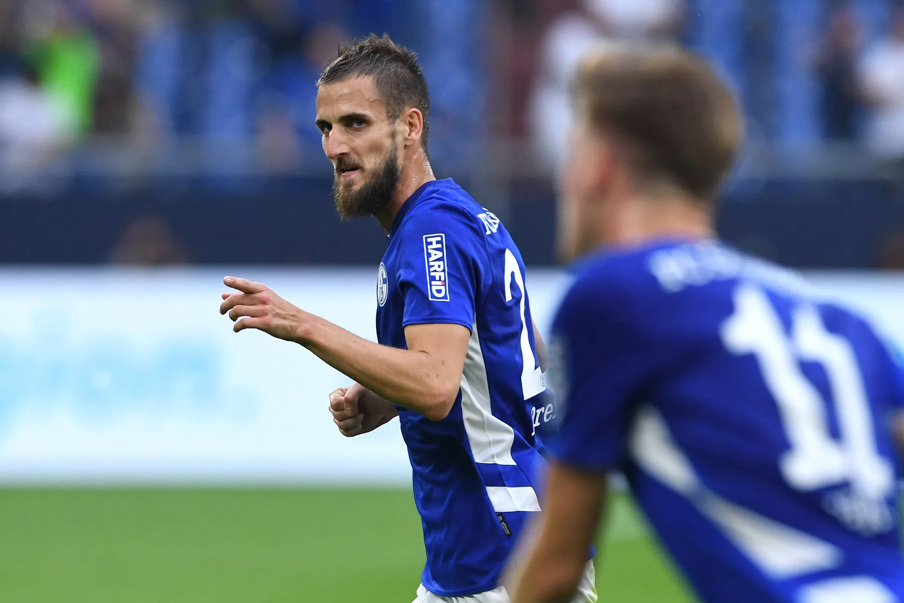 Hard pak slaag voor Schalke 04 en Ouwejan op bezoek bij Jahn Regensburg