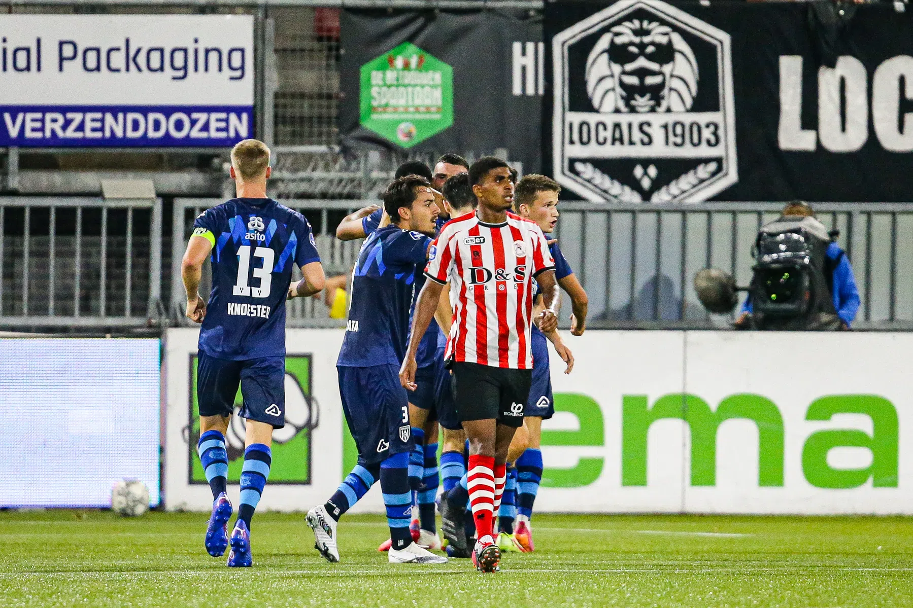 Getergde Burgzorg redt Heracles op Het Kasteel