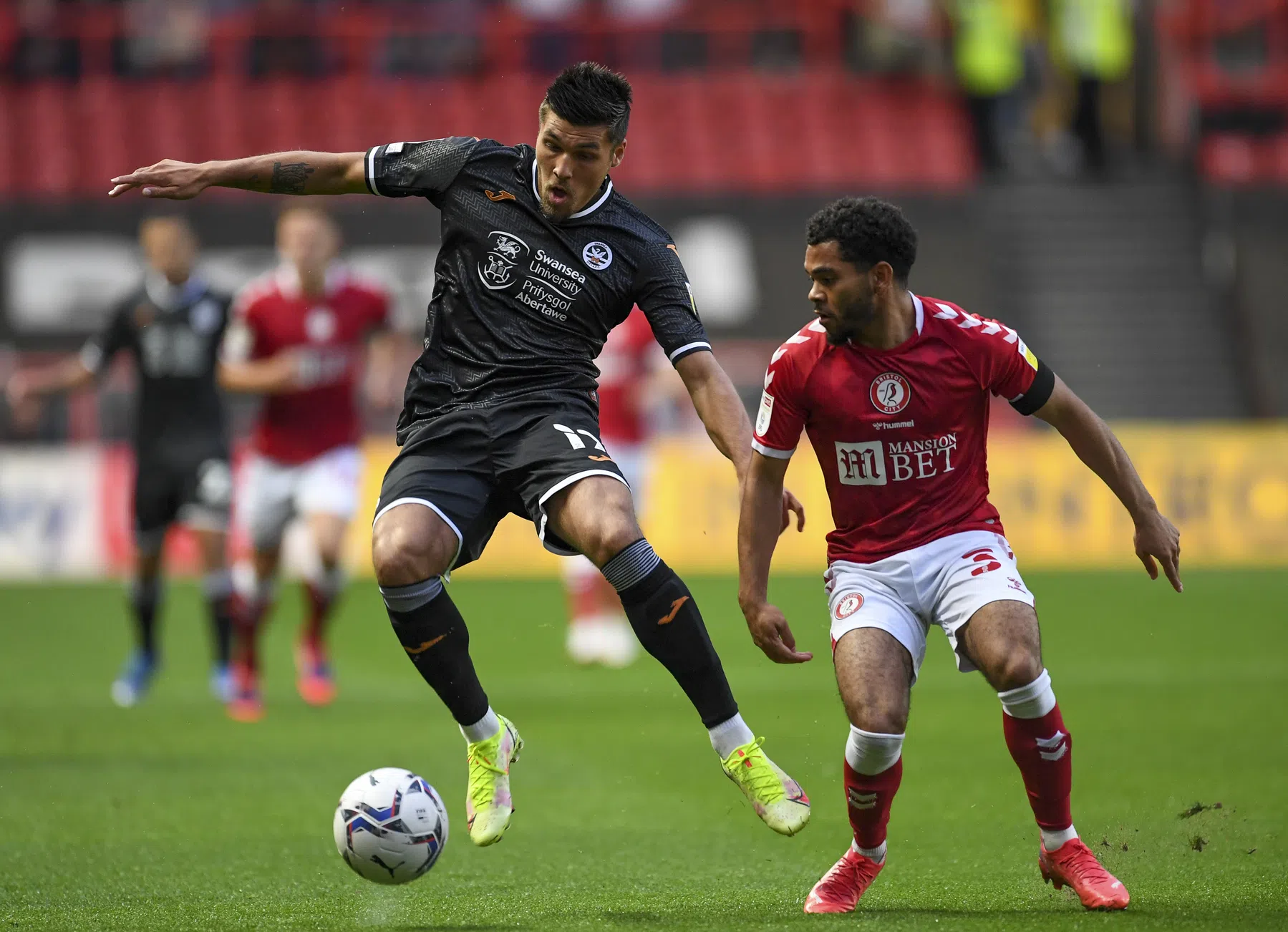 Lof voor Piroe na droomstart bij Swansea: 'Hij grijpt zijn kans'