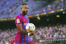 Thumbnail for article: Koeman houdt vast aan succesrecept met De Jong en Memphis