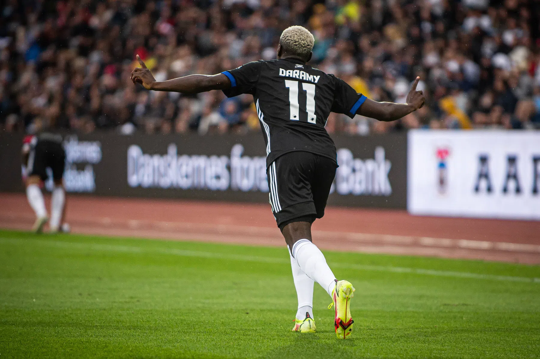 Ten Hag terughoudend over komst Daramy: 'Je weet wat we zoeken'