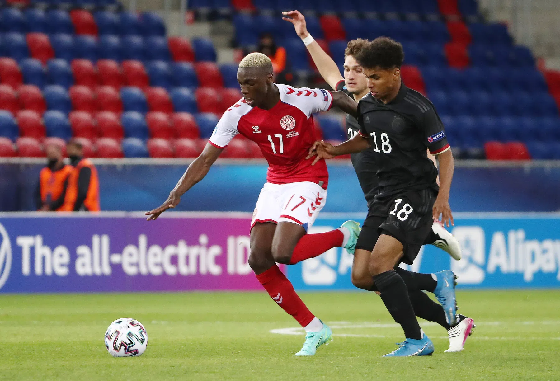 Ajax-target Mohamed Daramy moet bewijzen meer dan een talent te zijn