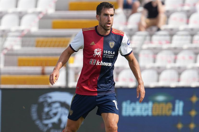 Strootman beleeft tegen Zoet enerverend Serie A-debuut voor Cagliari