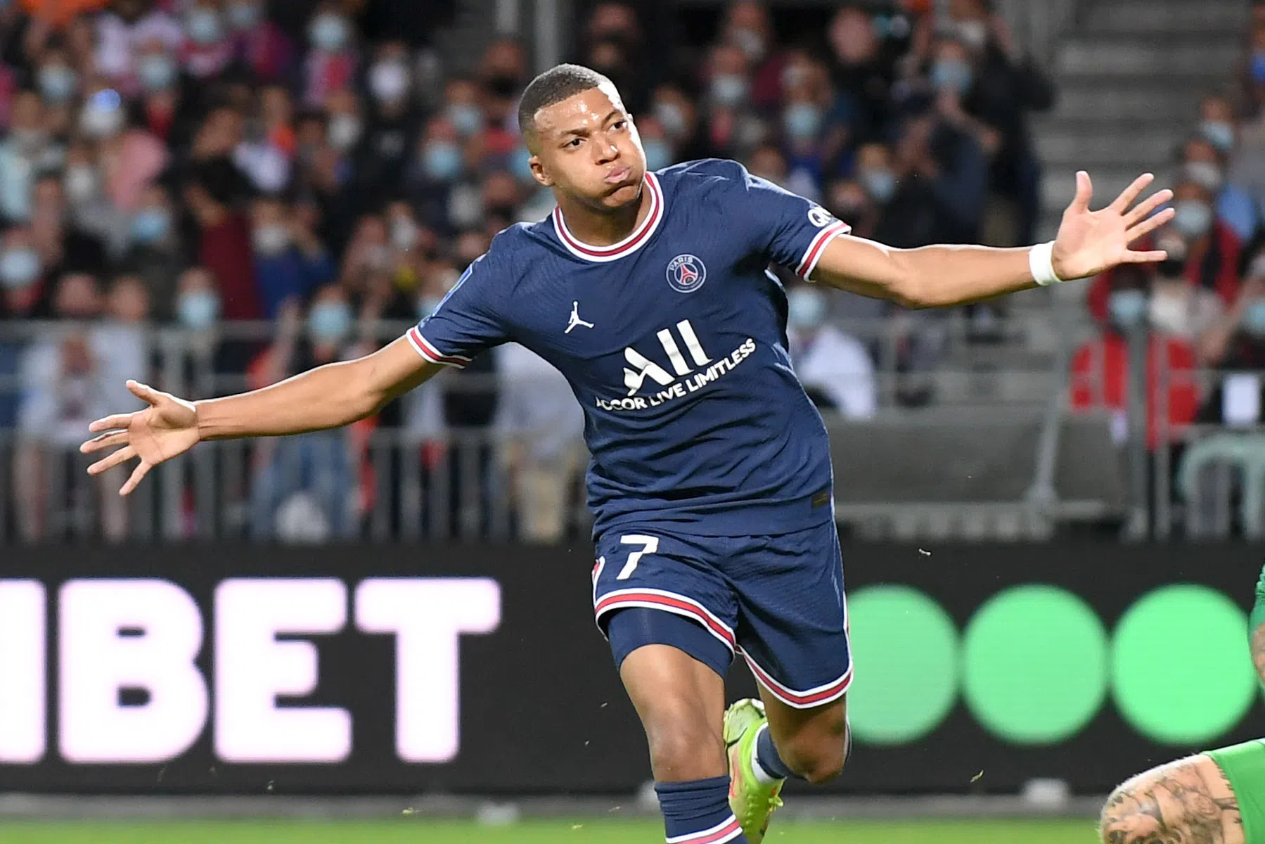 Nieuwe ontwikkelingen rond Mbappé voer voor speculatie in Spanje