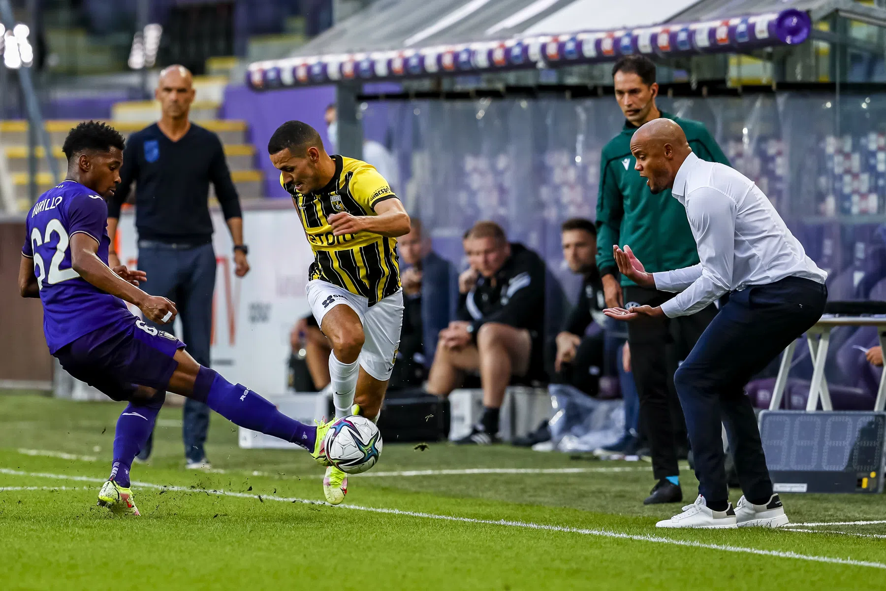 Hoe Vincent Kompany als trainer aan de weg timmert