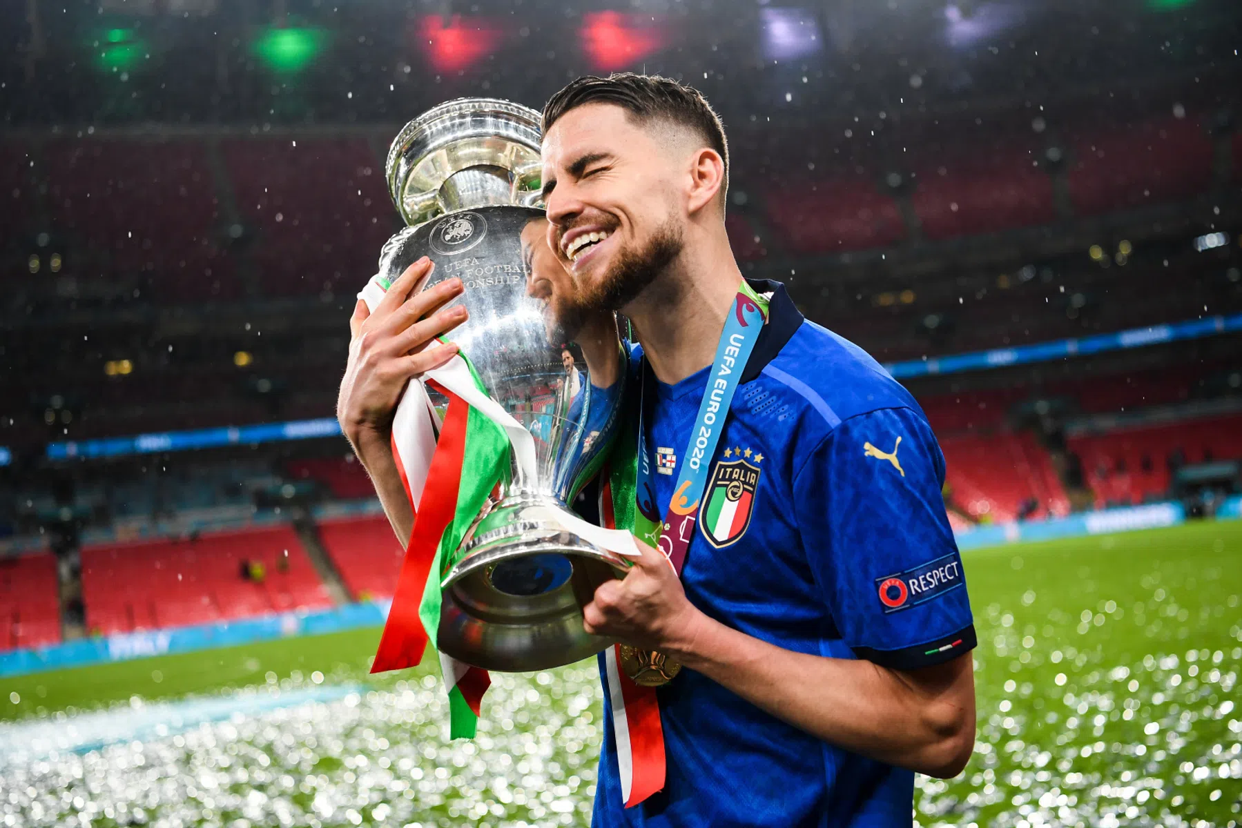 Jorginho volgt Lewandowski op als UEFA Men's Player of the Year
