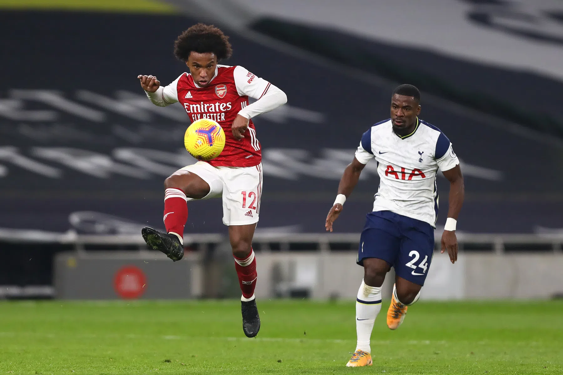 Arsenal bespaart ruim 20 miljoen euro dankzij gebaar Willian