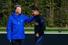 Thumbnail for article: Rensch kon het eerst niet geloven toen hij uitnodiging Oranje kreeg