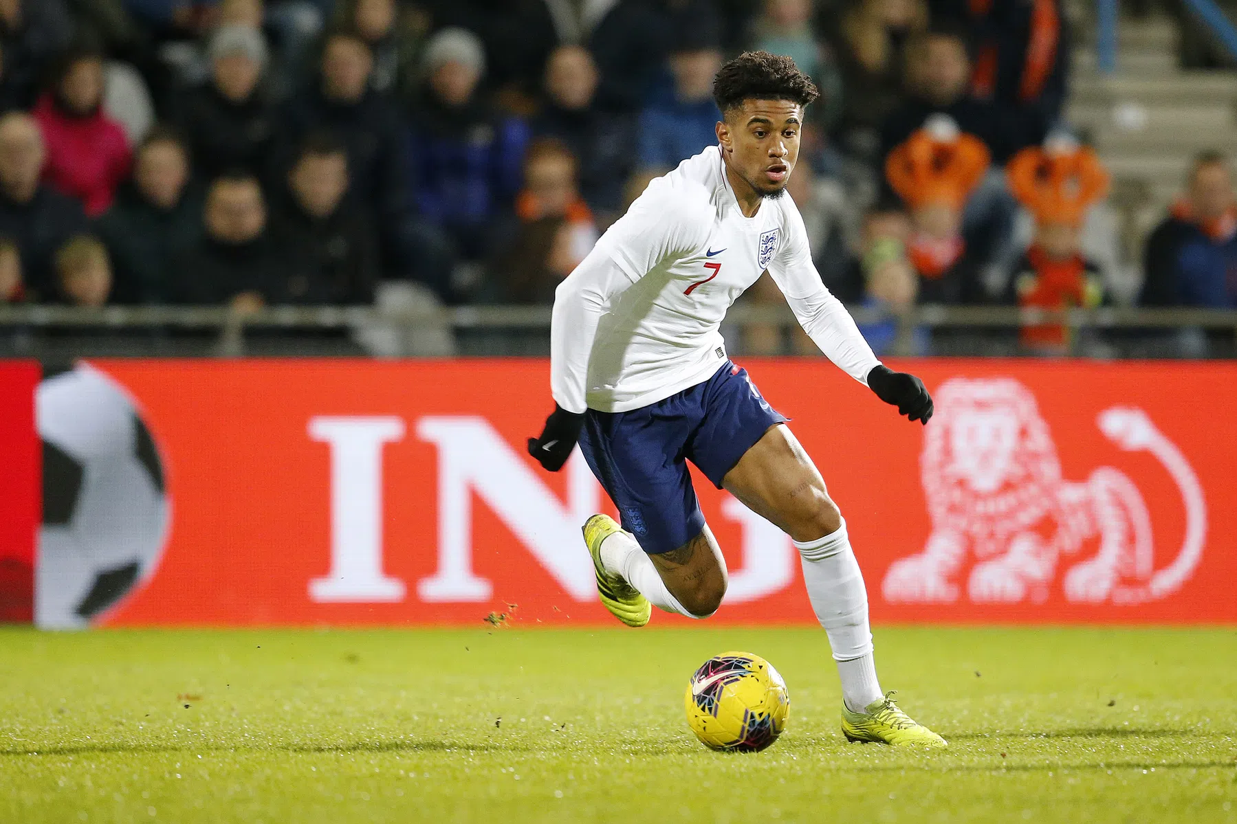 Hoe Reiss Nelson het pad van Jadon Sancho verloor