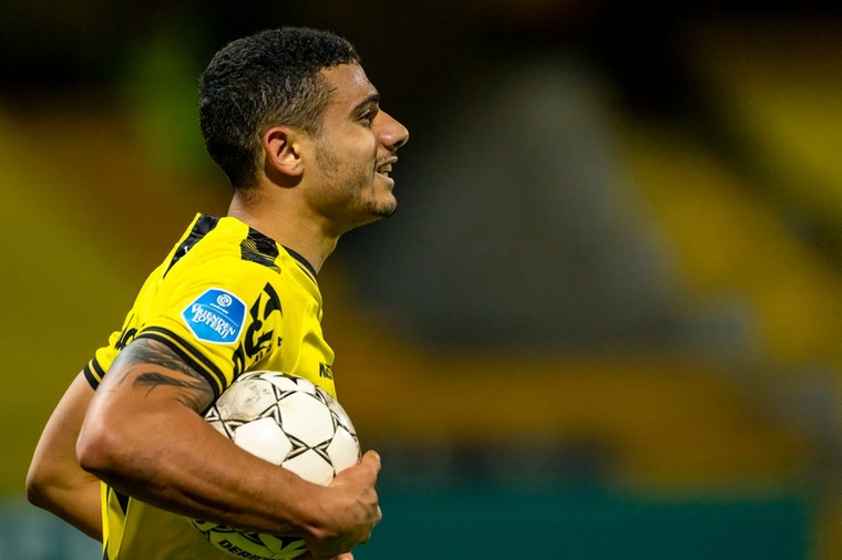 Celtic helpt VVV-Venlo aan Giakoumakis-miljoenen