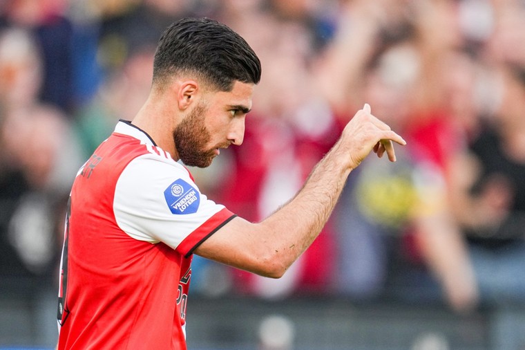 Jahanbakhsh gevierde man in Teheran, tegenvaller voor Van Marwijk