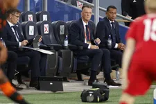 Thumbnail for article: Dit viel tactisch op bij de rentree van Louis van Gaal