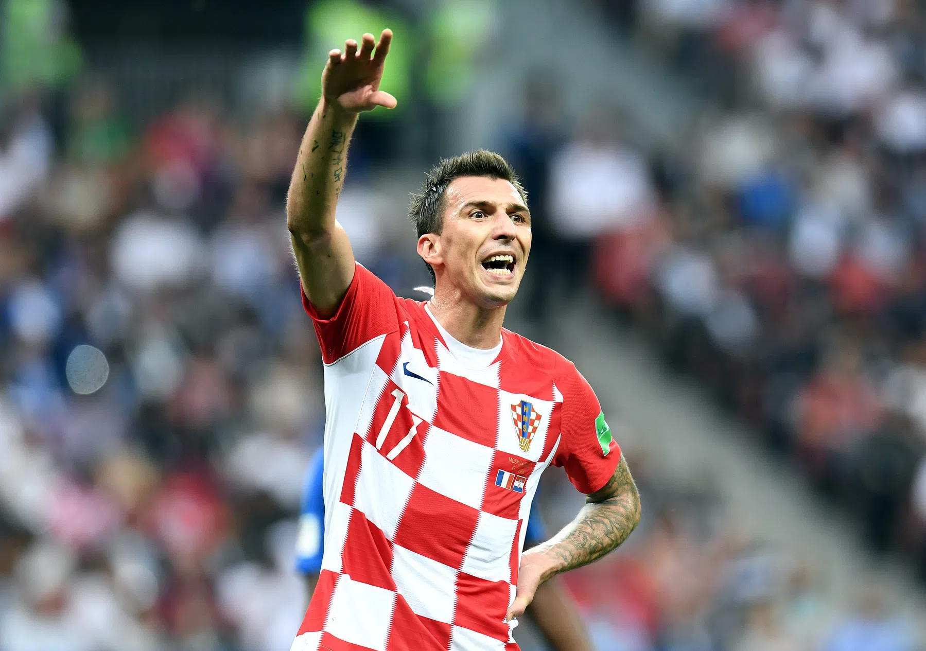 Mandzukic zwaait met bijzonder schrijven af: 'Lieve kleine Mario'