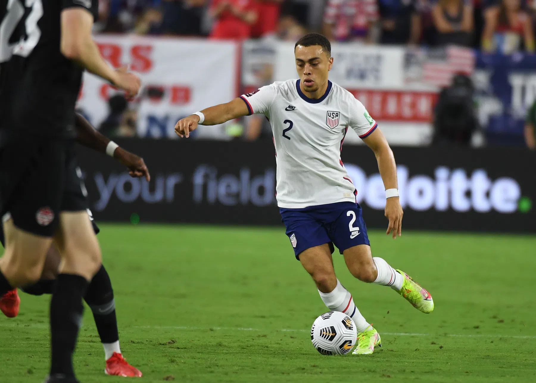 Álvarez zet fraaie WK-stap met Mexico, dubbele domper voor Dest