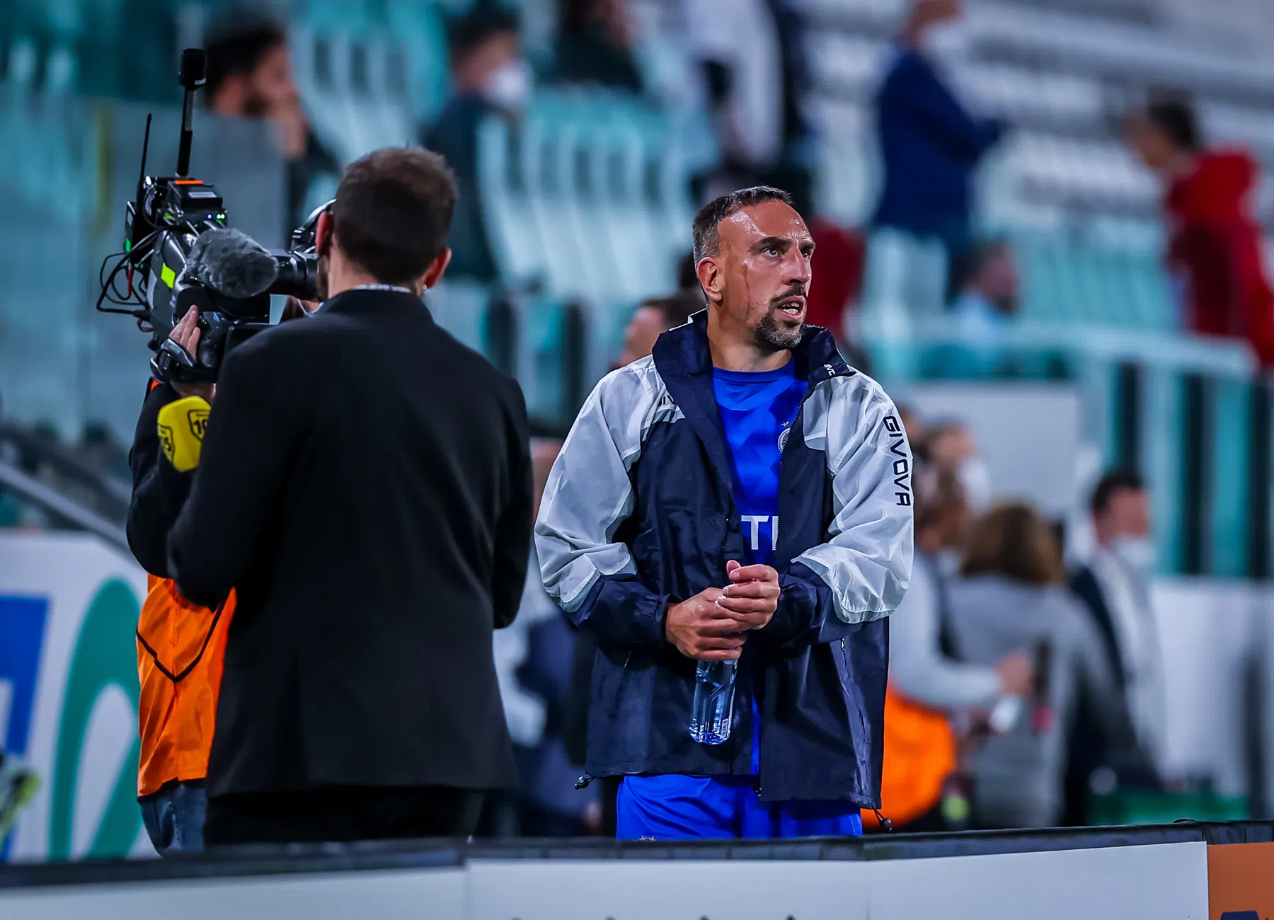 Waarom de nieuwe club van Ribéry al in de winter kan degraderen