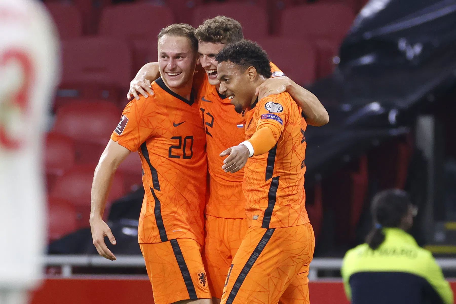 Doelpuntenmachine Oranje nadert record, fabuleuze reeks Van Gaal