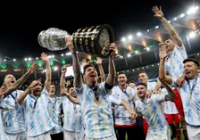 Thumbnail for article: Messi in tranen tijdens langverwacht feestje met Argentijnse fans
