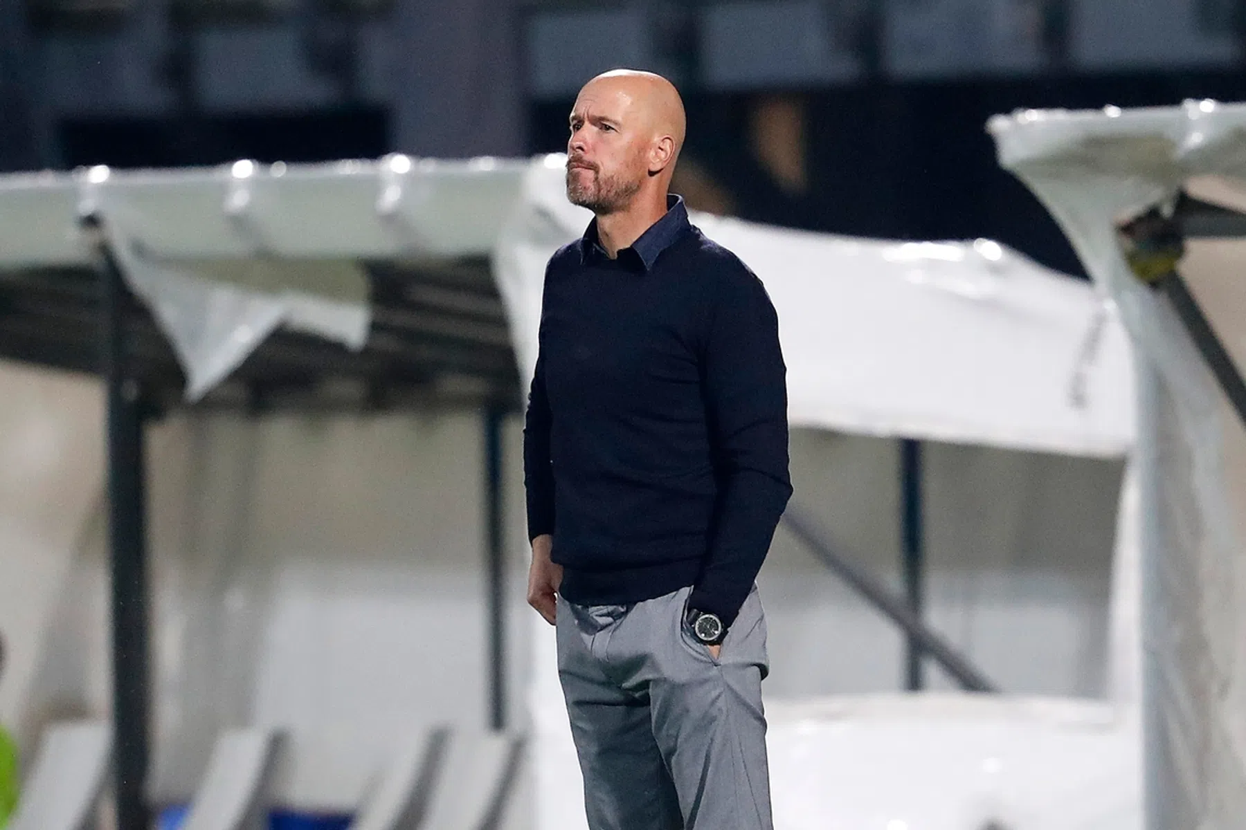 Ten Hag: 'Goede band met Onana, maar er zit ook een zakelijke kant aan'