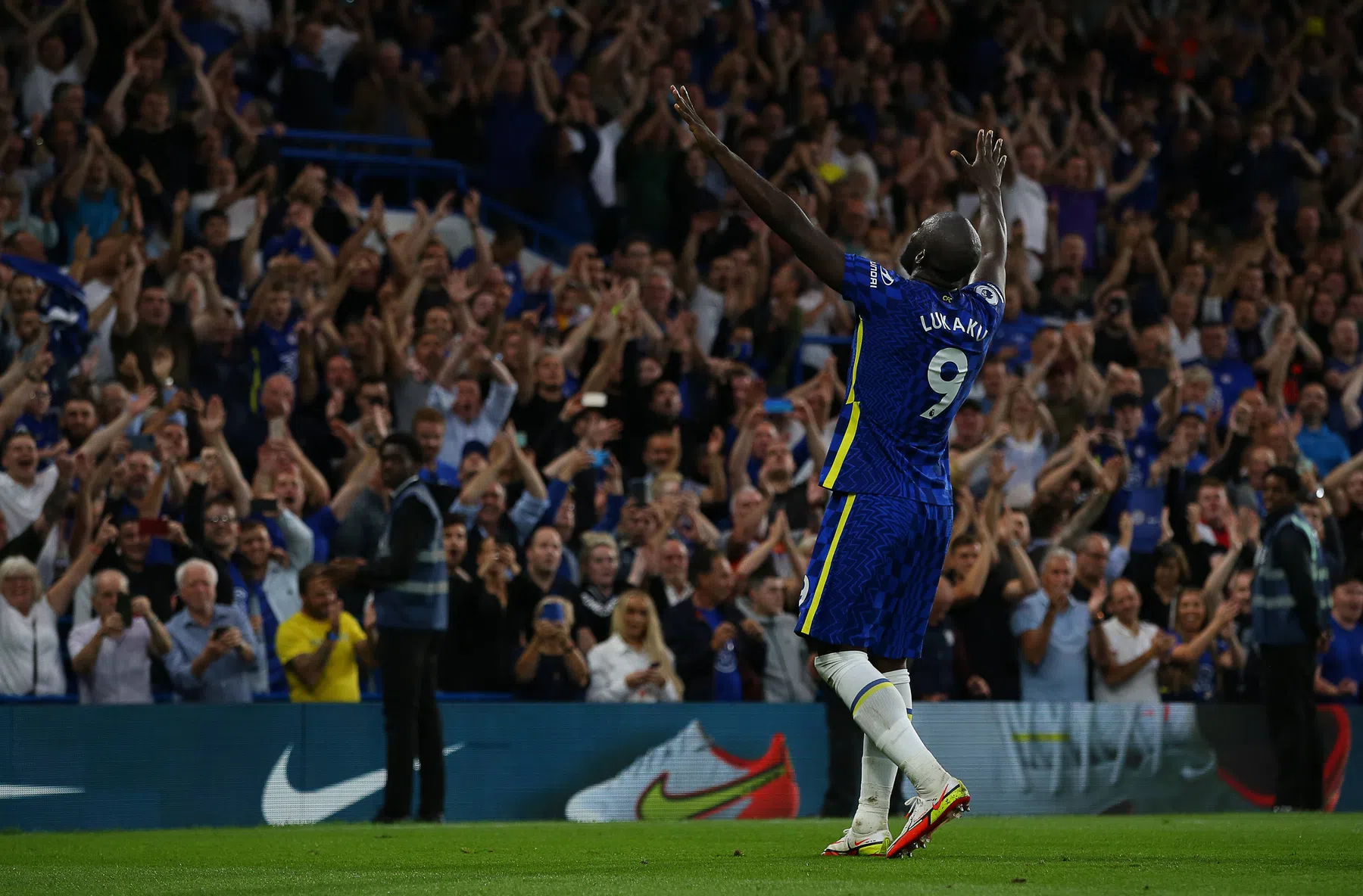 Romelu Lukaku, studiemateriaal voor Brian Brobbey
